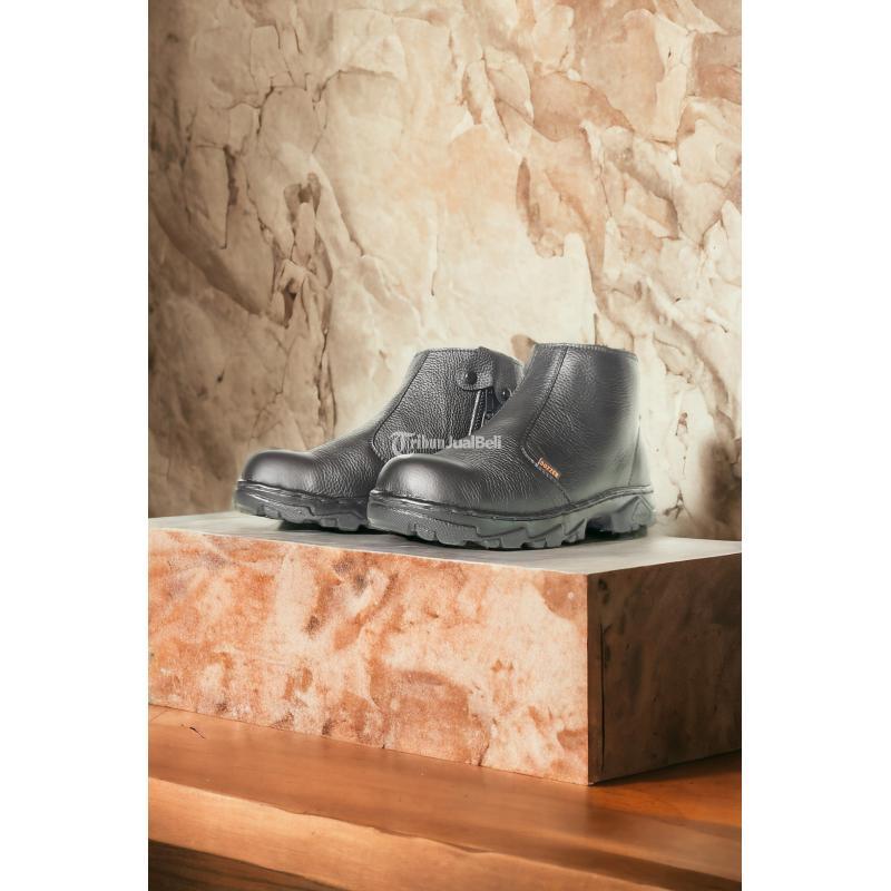 Sepatu Safety Breathable - Banjarbaru