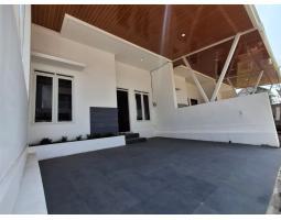 Jual Rumah Minimalis Simple Tipe 65 Dekat Exit Tol - Malang