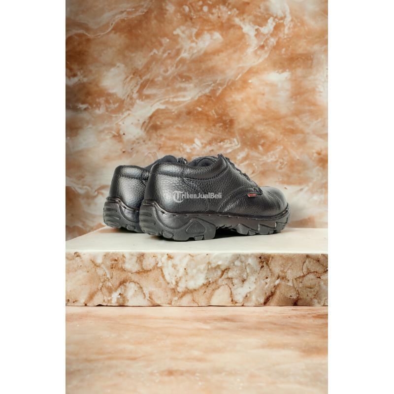 Sepatu Safety Untuk Area Panas - Batam