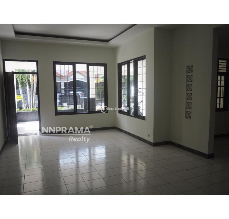 Dijual Rumah Hook dan Luas Serta Terawat dalam Perumahan di Dekat Tol Sawangan - Depok