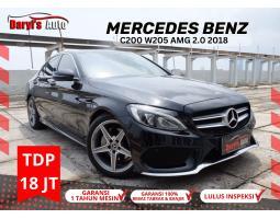 Mobil Mercedes Benz C200 AMG 2.0 W205 2018 Bekas TDP 18 Juta  - Jakarta Utara