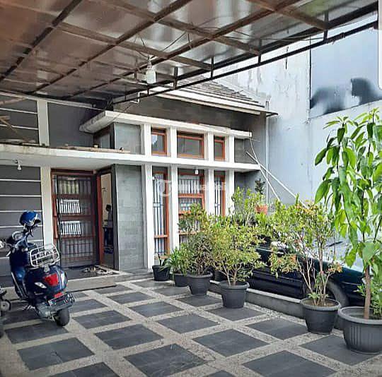 Jual Bekas Rumah Terawat Tipe 80 Di Margacinta Terusan Buahbatu - Bandung Kota