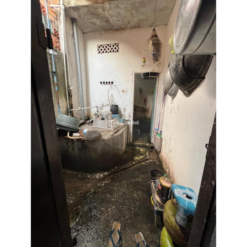 Jual Rumah Tipe 90 Bekas Siap Huni Di Perumahan Banyuasin Palembang Tanah Luas Banget - Banyuasin