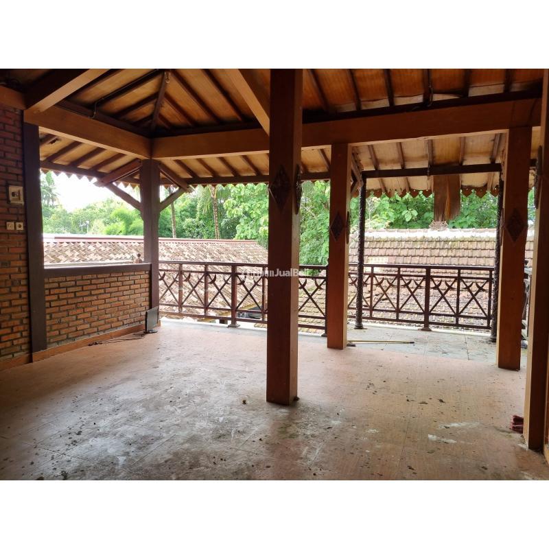 Dijual Cepat Rumah Besar 3KT 2KM SHM Tanah Luas - Sleman Jogja