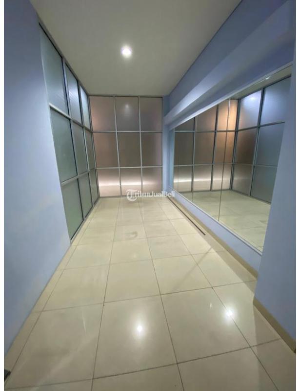 Dijual Ruko, Luas 300M2, SHM, Dekat Exit Tol Pasteur, di Sukawarna, Cicendo - Bandung