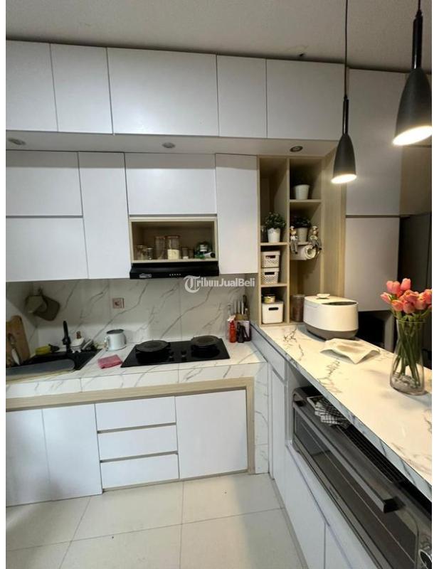 Dijual Rumah 2 Lantai, LT. 100m2, LB. 97m2, SHM, Full Furnished, Dekat Exit Tol Pasteur, Sukawarna, Cicendo - Bandung