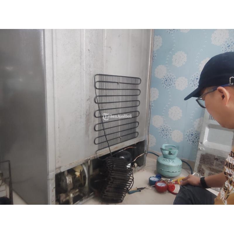 Service Kulkas Terpercaya Buka Sampai Malam - Pekanbaru