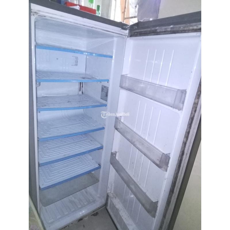 Jasa Service Kulkas Terbaik dan Terpercaya - Pekanbaru