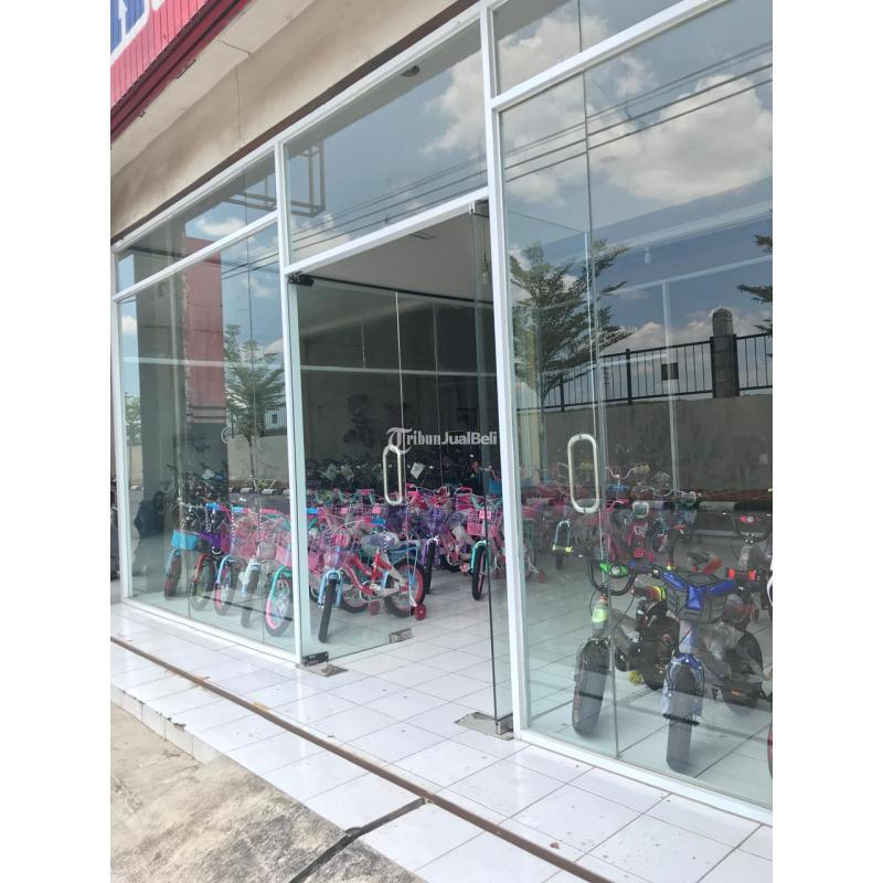 Dijual Ruko, Luas 396m2, SHM, Strategis di Jl. Barito Raya - Semarang