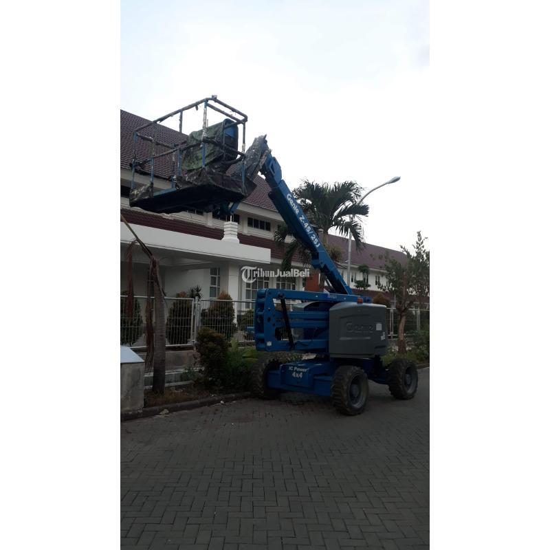 Sewa Boom Lift Terpercaya - Malang 