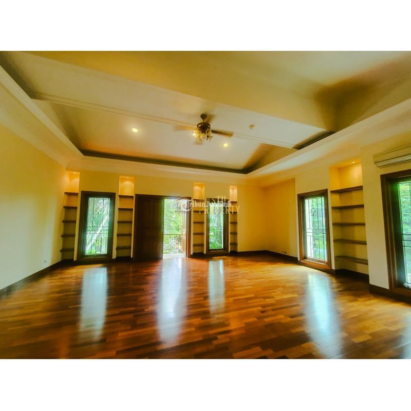 Dijual Rumah Tipe 700 5KT 5KM Legalitas SHM - Jakarta Selatan