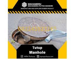 Tutup Manhole Penutup Lubang Saluran Air Berbahan Besi Terbaik Mahameru - Kotawaringin Timur