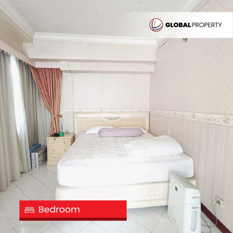 Dijual Apartemen, Luas 176m2, 3 Bedroom, Garden View, SHM, Combined Unit, Fully Furnished, Taman Anggrek Condominium - Jakarta Barat
