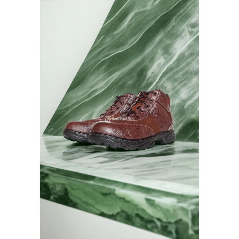 Safety Shoes Ukuran Kuit Asli - Batam