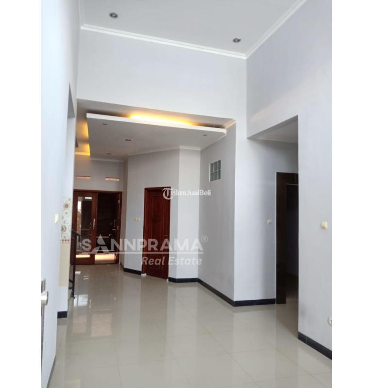 Dijual Rumah 2 Lantai Luas 4KT 3KM SHM dalam Cluster Permata Depok Regency - Depok