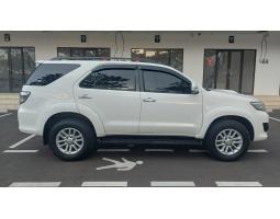 Mobil Bekas Toyota Fortuner G VNT Diesel Matic Tahun 2014 - Bogor