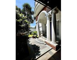 Dijual Rumah Furnished The Royal Residence Pulo Gebang - Jakarta Timur