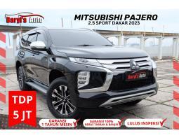 Mobil Mitsubishi Pajero Sport Dakar AT Sunroof Tahun 2023 - Jakarta Utara 