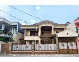Dijual Rumah Siap Huni Jalan Swadaya Duren Sawit Tipe 320 3KM 4KT SHM - Jakarta Timur