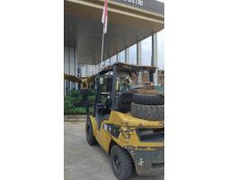 Sewa Forklift Gading Serpong - Tangerang Selatan