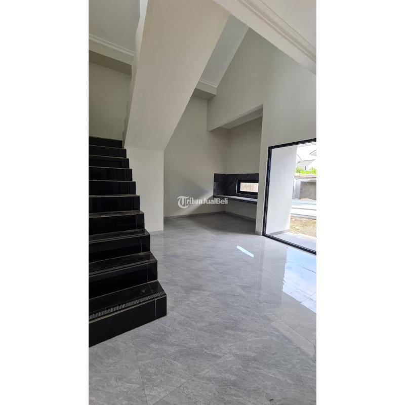 Dijual Rumah 2 Lantai, LT. 115m2, LB. 95m2, SHM, Private Pool, Balkon, Dekat Ringroad, Sleman - Yogyakarta