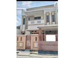 Dijual Rumah Murah 2 Lantai, LT. 90m2, LB. 200m2, SHM, Lingkungan Nyaman Dan Asri, Bebas Banjir, Neptunus Jupiter, Rancabolang - Bandung