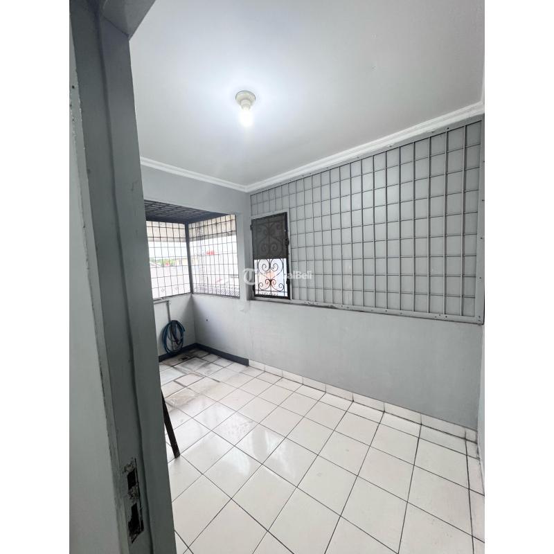 Dijual Ruko 3 Lantai Murah Luas 200 m2 Bekas di Cendrawasih Cengkareng - Jakarta Barat