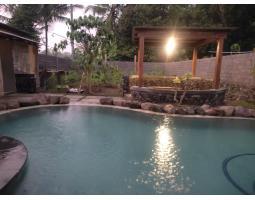 Jual Villa Luas 683 m2 Bekas Asri Strategis di Pakem Dekat Wisata Bhumi Merapi - Sleman