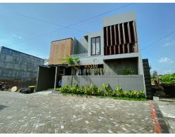 Dijual Villa 2 Lantai Tipe 185 Baru Di Jalan Kaliurang Fully Furnish Private Pool - Sleman