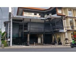 Jual Ruko 3 Lantai LT 619 m2 Lokasi Strategis Dekat Jl Raya Kuta Bali - Badung