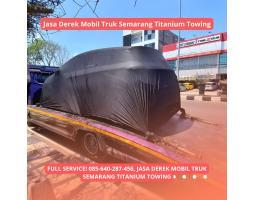 Jasa Layanan Derek Mobil Truk Titanium Towing - Semarang 