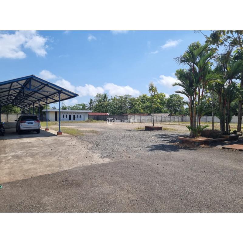 Dijual Rumah Mewah 2 Lantai 3KT 2KM Dengan Tanah Yang Sangat Luas SHM - Purworejo