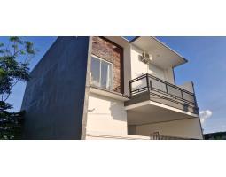 Dijual Rumah 2 Lantai Murah 4KT 3KM SHM di Tengah Kota Denpasar Selatan - Denpasar