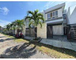 Dijual Rumah Lantai 2 Tukad Badung Renon Tipe 150 3KT 2KM SHM - Denpasar
