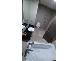 Dijual Apartemen, Luas 120m2, 2 Berdrooms, Semi Funish, ST. Moritz Tower New Presidential, Puri Indah - Jakarta Barat