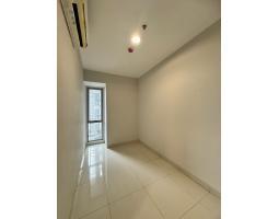Dijual Apartemen, Luas 49m2, 2 Bedrooms, View Pool, The Mansion Bougenville, Dukuh Golf Kemayoran - Jakarta Pusat