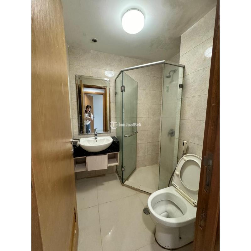 Dijual Apartemen, Luas 49m2, 2 Bedrooms, View Pool, The Mansion Bougenville, Dukuh Golf Kemayoran - Jakarta Pusat