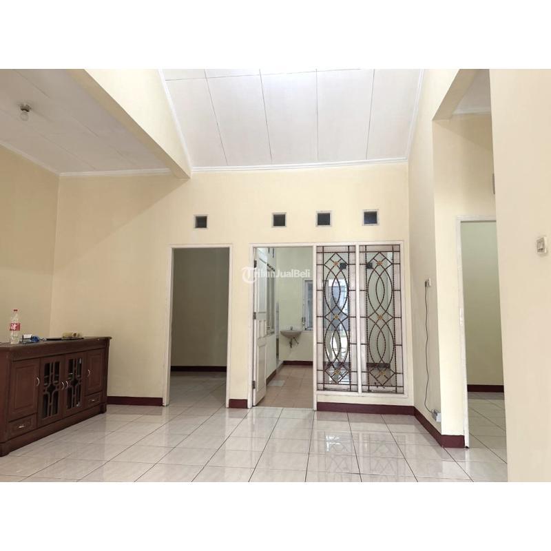 Dijual Rumah Bekas Rapi Luas 144 m2 Siap Huni Cluster Taman Sari Harapan Indah - Bekasi