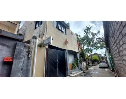 Dijual Rumah Second 2 Lantai 3KT 3KM SHM Dekat IDB Bali, Semi Furnish Siap Huni - Denpasar