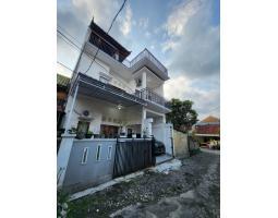 Dijual Rumah Modern 3 Lantai Siap Huni Dekat KFC Jimbaran Bali - Badung