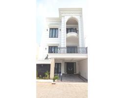 Dijual Rumah Exclusive dalam Cluster Pinggir Jalan Raya Jagakarsa - Jakarta Selatan