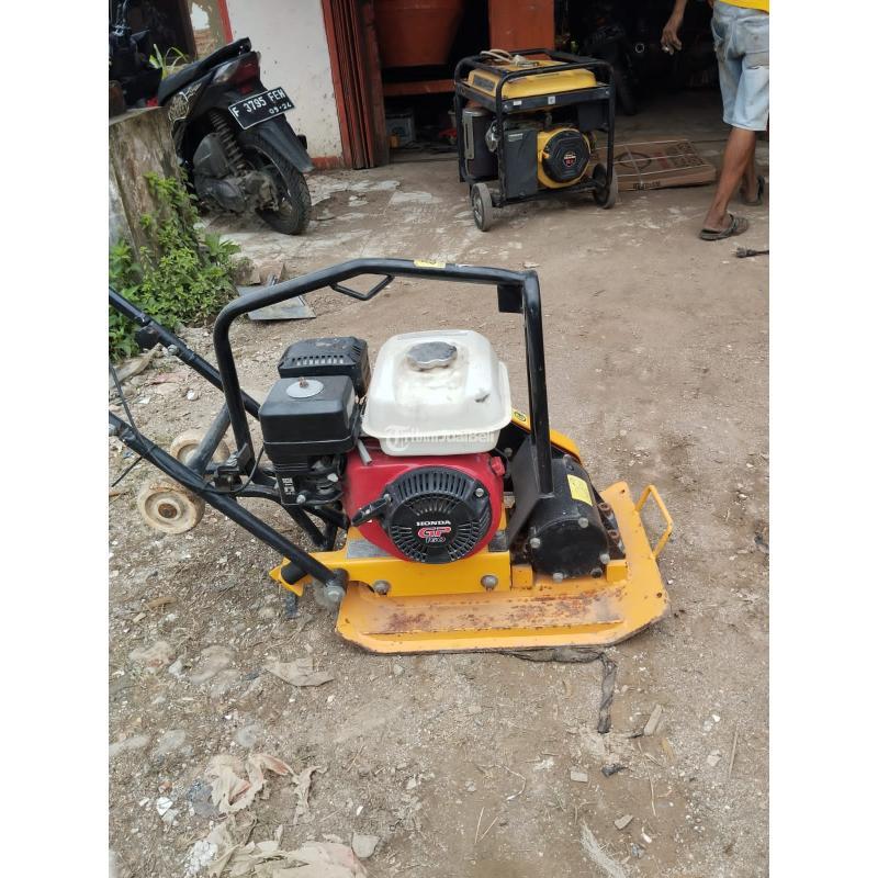Mesin Pemadat Paving Stamper Kodok Honda Siap Pakai Lebak Bulus - Jakarta Selatan