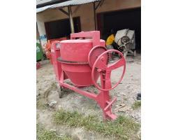 Molen Cor Beton Iron Globe Mesin Dongfeng Kondisi Mulus Cilincing  - Jakarta Utara