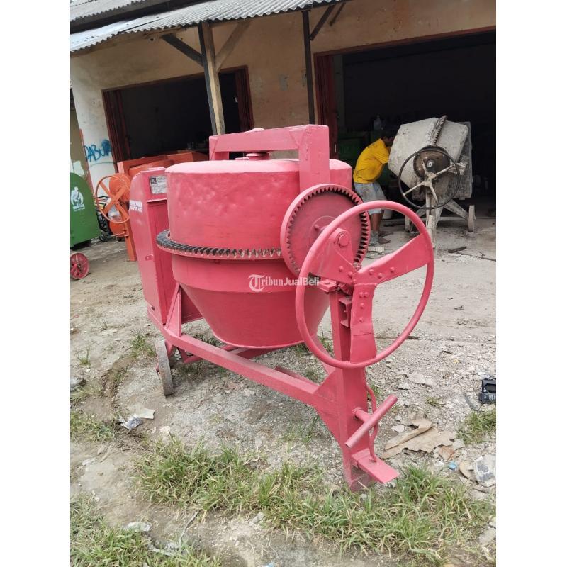 Molen Cor Beton Iron Globe Mesin Dongfeng Kondisi Mulus Cilincing  - Jakarta Utara