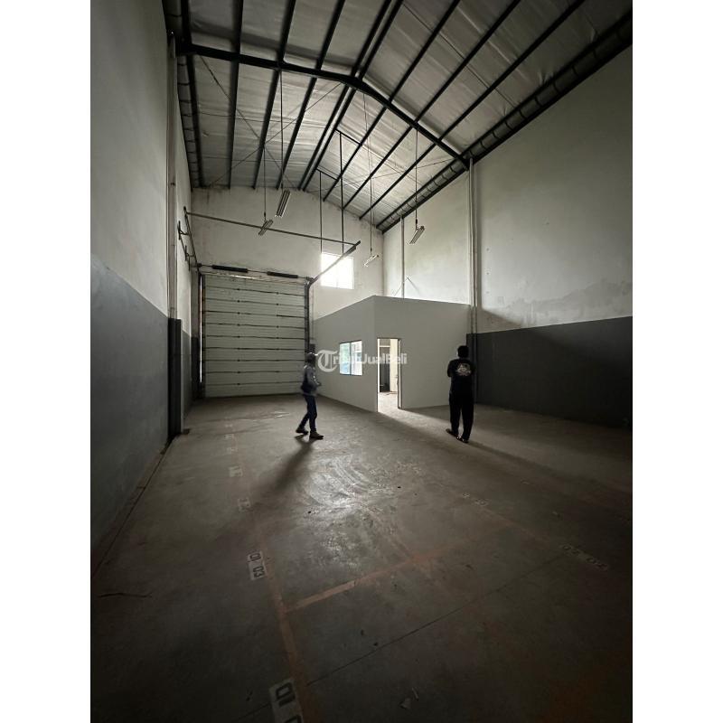 Jual Gudang Luas 162 m2 Di Daerah Green Sedayu Bispark Jgc - Jakarta Timur