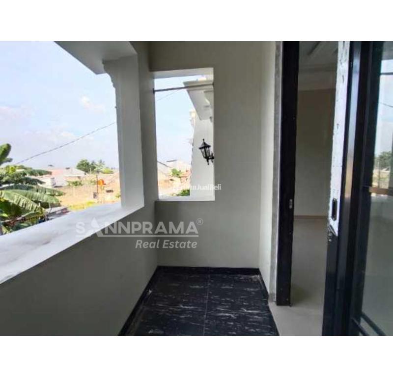 Dijual Rumah Baru Bagus Desain Kekinian Dekat GDC Tipe 100 3KT 3KM SHM - Depok