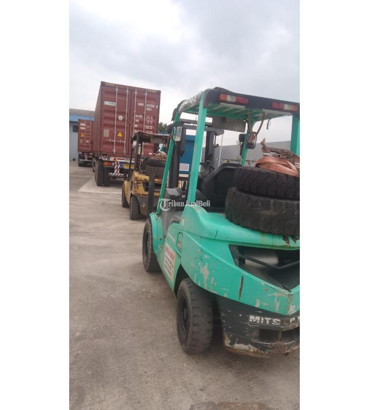 Sewa Forklift Harga Terjangkau - Tangerang 