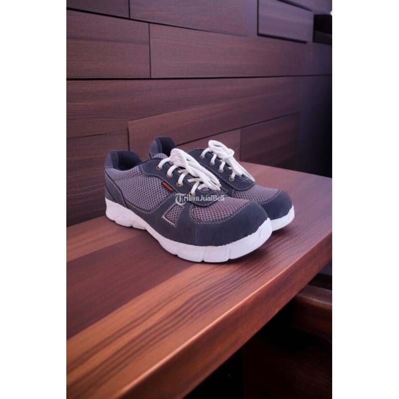 Sepatu Kerja Pria Kulit - Pangkal Pinang