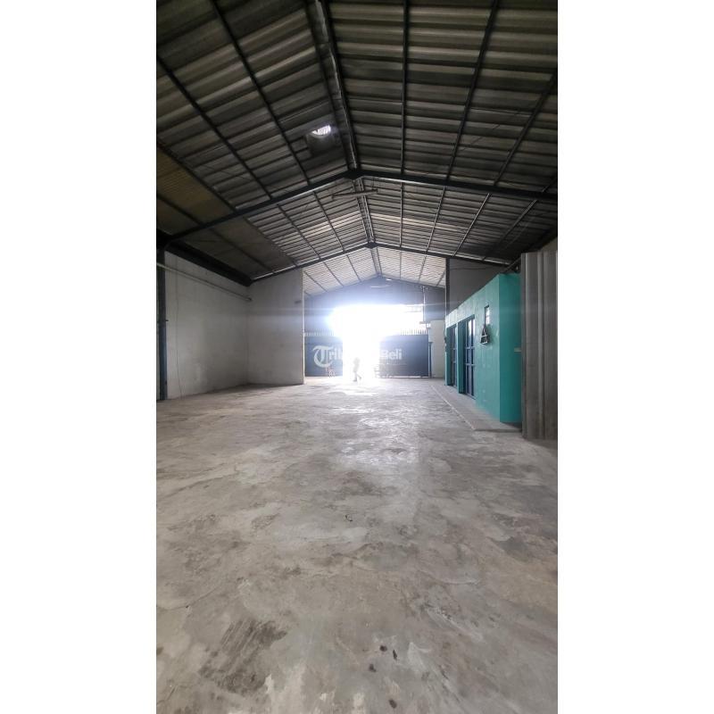 Disewakan Gudang, Luas 550m2, SHM, Lokasi Strategis, Jalan Utama Gedebage, Dekat Suamrecon - Bandung