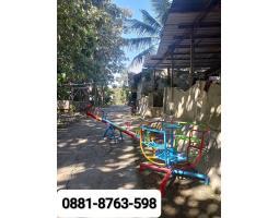Produsen Ayunan Besi Taman dan Playground Set Permainan di Kuta - Badung